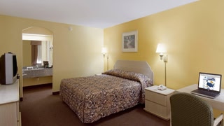 Americas Best Value Inn and Suites Bismarck
