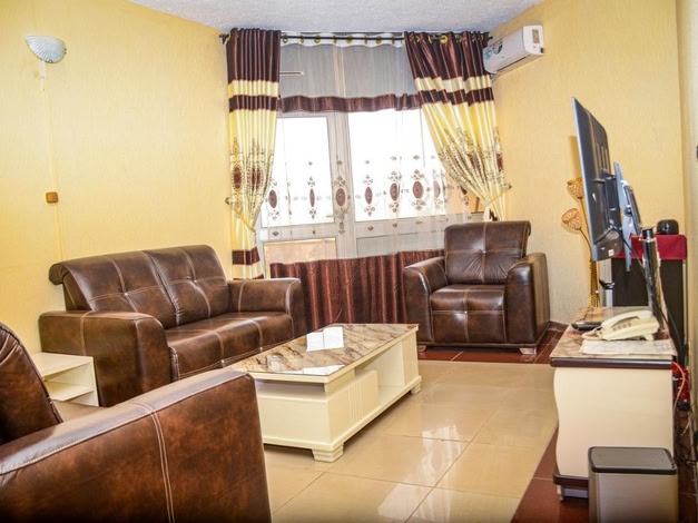 Ayaba Hotel