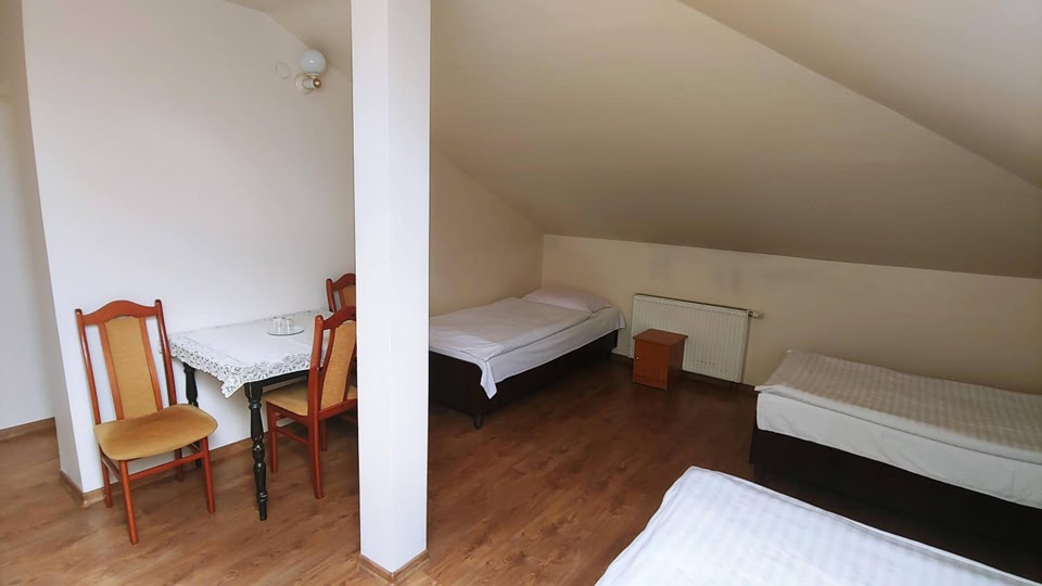 Hotel E7