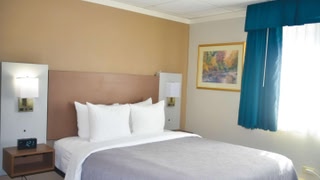 Quality Inn & Suites Green Bay Downtown