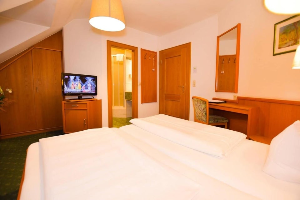 HOTEL Jerolitsch