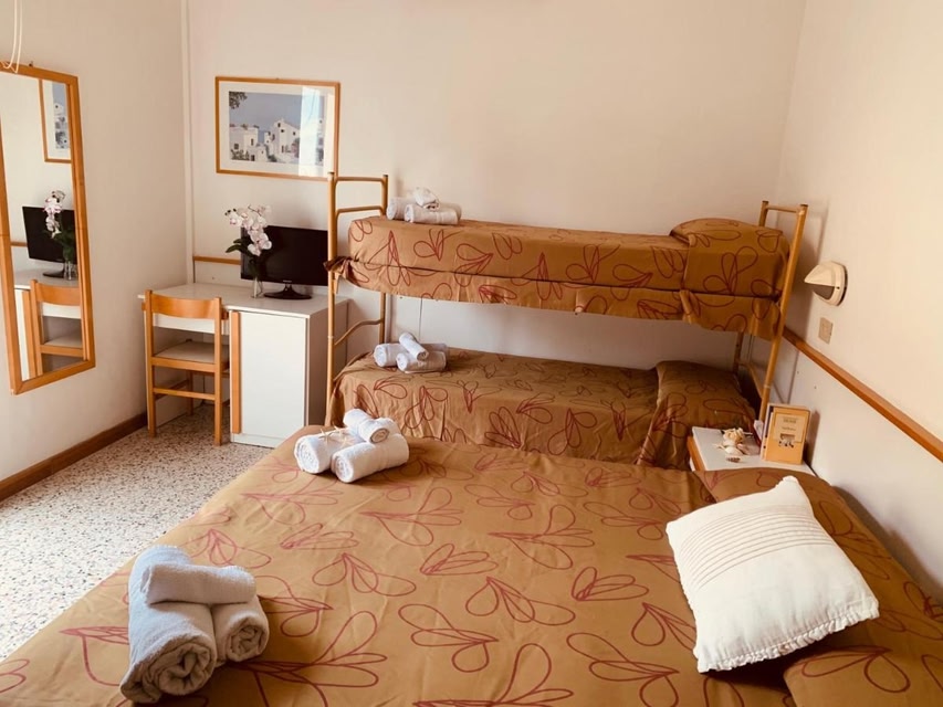 HOTEL Labrador