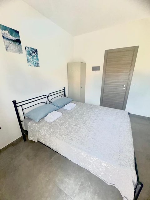 Bed and Beach