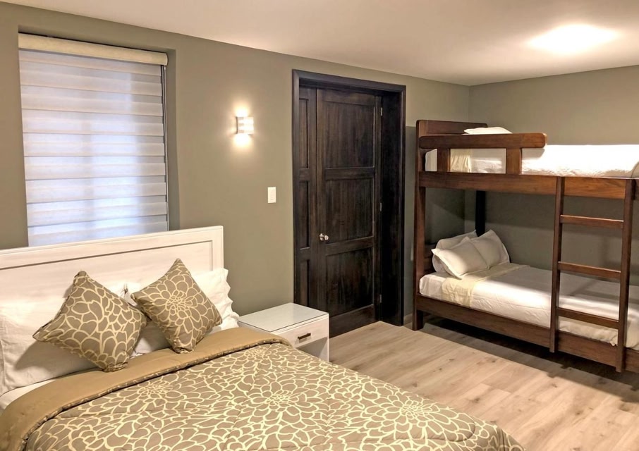 Hostal Latina