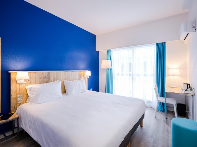 Hôtel le Grand Bleu