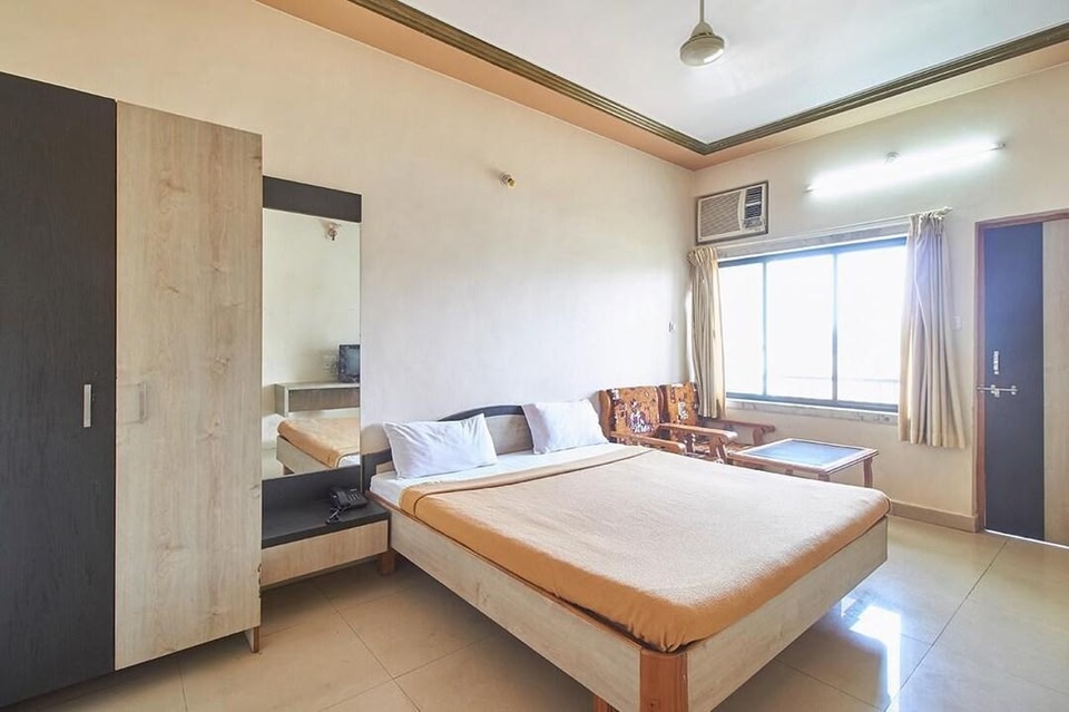 Van Vihar Hotel