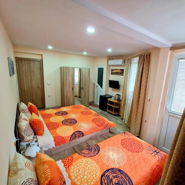 Fema Guest House