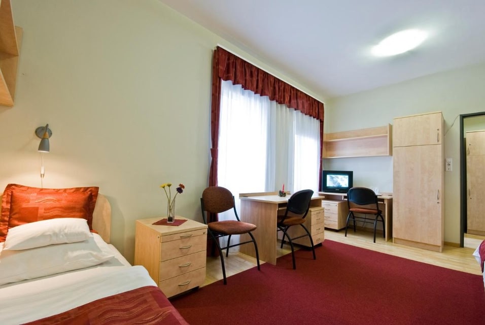 Hotel Kerpely