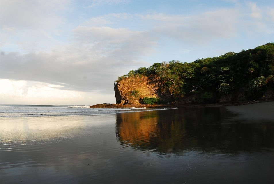 Parque Maritimo el Coco