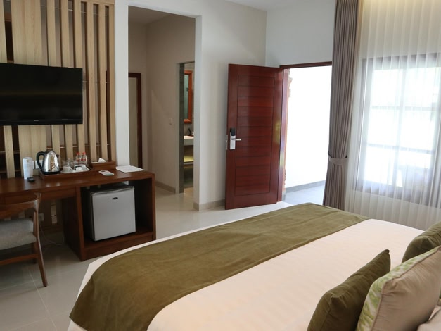The Cakra Hotel