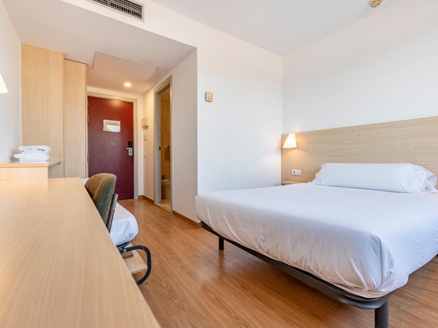 Hotel Basic