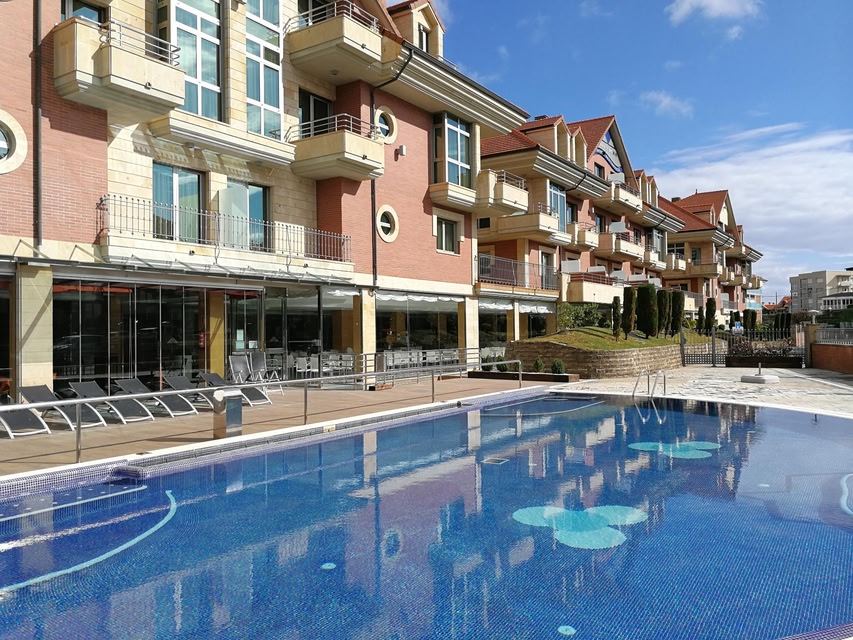Hotel Marítimo Ris con Garaje