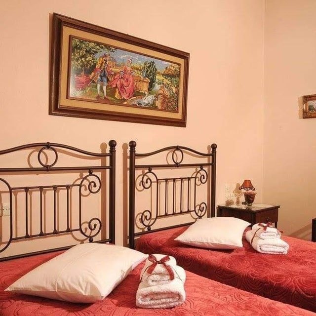 Chrysoula's Guests