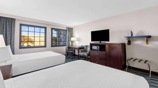 Days Inn & Suites by Wyndham Mesa Near Phoenix