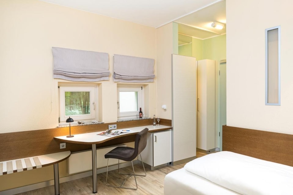 Flussbett Hotel
