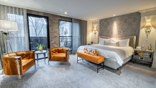 The Ivey's Hotel