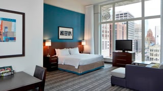 Residence Inn Milwaukee Downtown