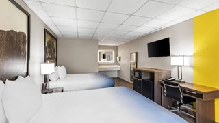 Super 8 by Wyndham Fredericksburg