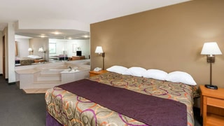 Super 8 by Wyndham Columbia East