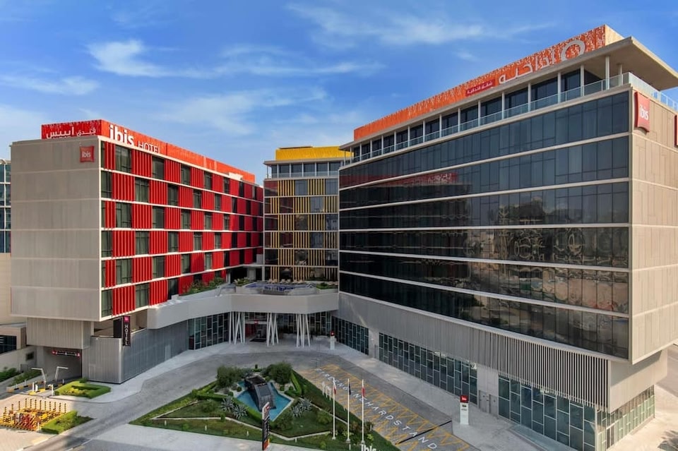 Adagio Doha