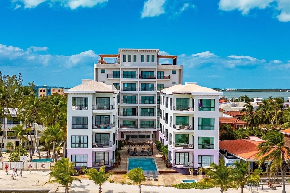 Diamante Beachfront Suites