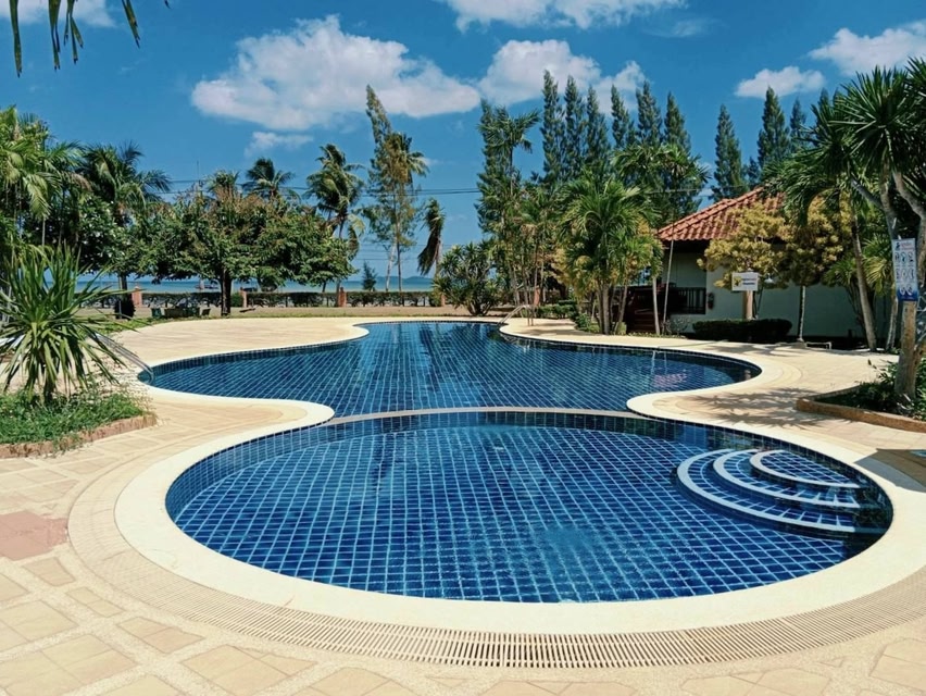 Sailom Resort Bangsaphan