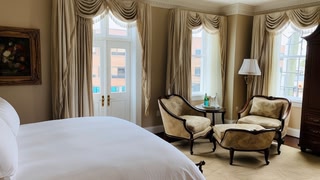 Market Pavilion Hotel
