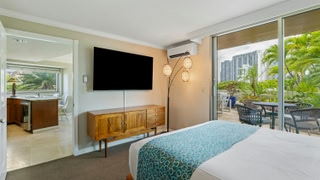 Luana Waikiki Hotel & Suites