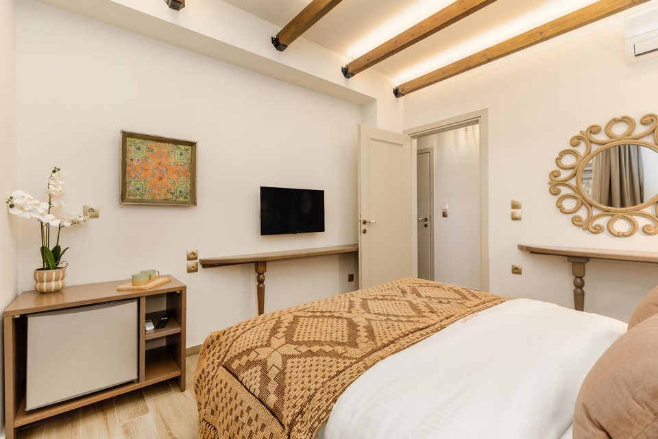 Meydani Suites