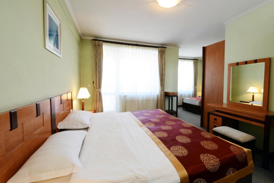 Narantuul Hotel