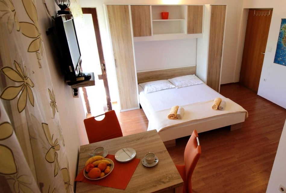 Apartments Gajo