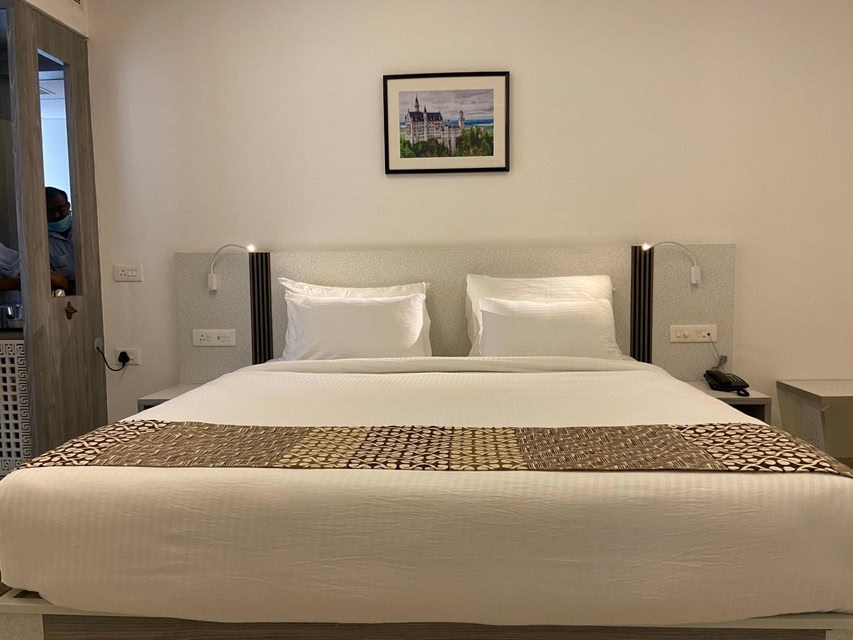 Dash Hotels - Affordable Luxury