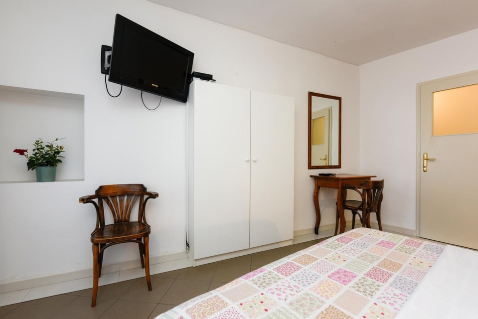 Accomodation Gina