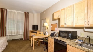 Candlewood Suites FT Myers I-75 by IHG