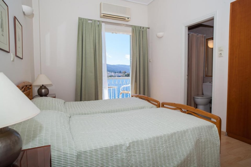 Hotel Saron