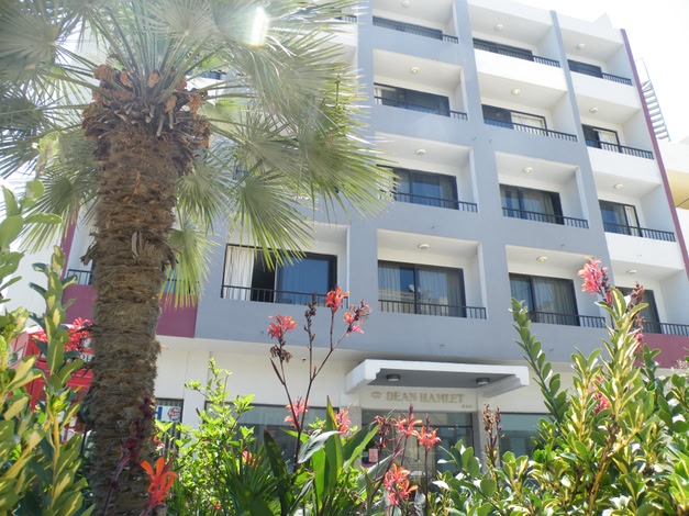 Dean Hamlet Hotel