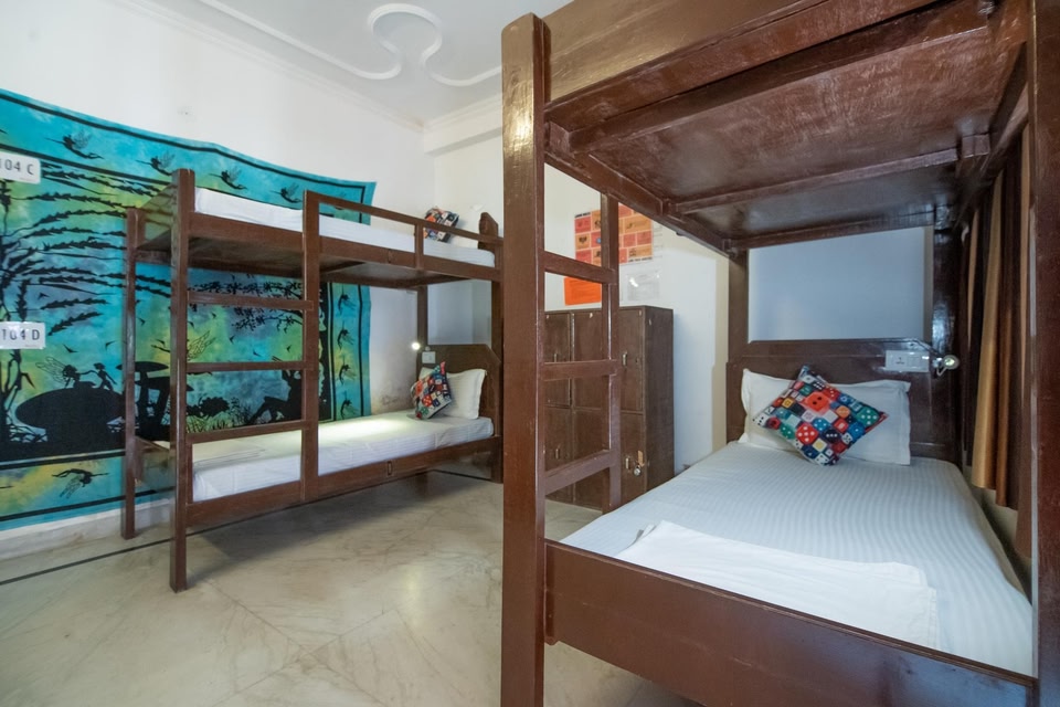 Live Free Hostel Rishikesh