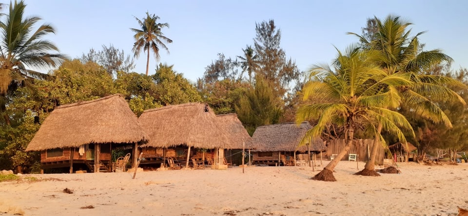 Mikadi Beach Camp