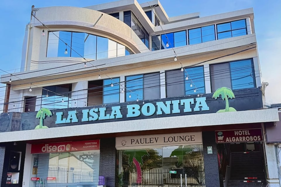 Hotel Los Algarrobos