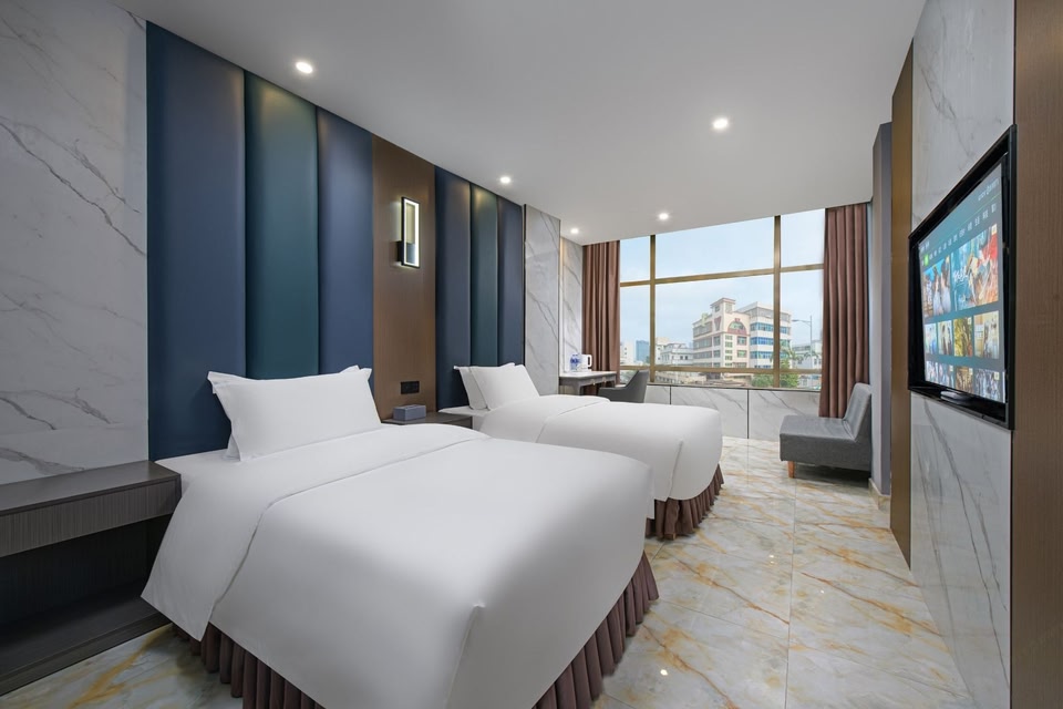 Modern Hotel