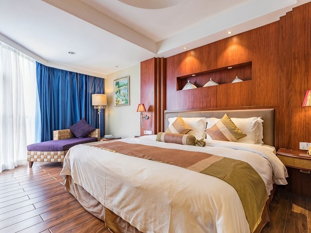 Haikou Mingguang Shengyi Hotel