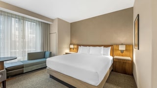 Drury Plaza Hotel Lincoln Downtown