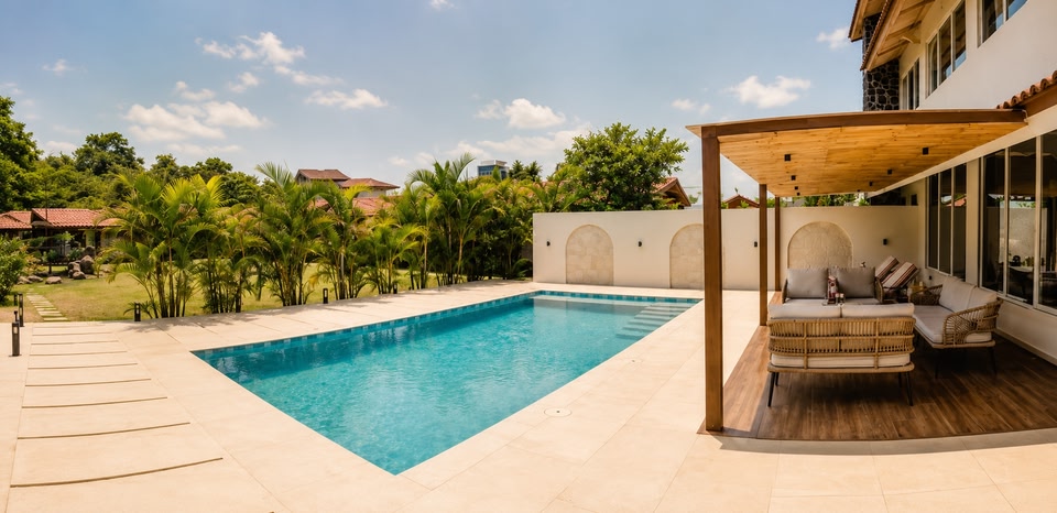 CASA Amora