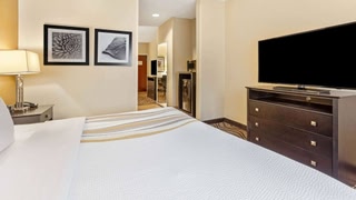 La Quinta Inn & Suites by Wyndham South Bend