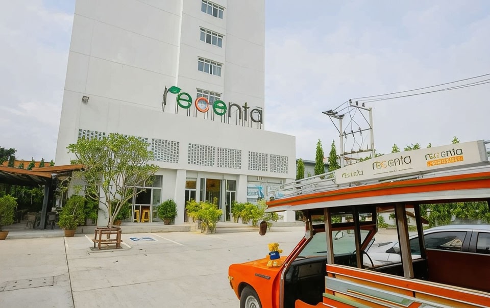 Recenta Phuket Suanluang by Deevana