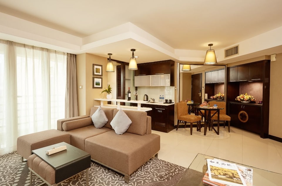 DanFeng Apartments (Shenzhen Danfeng Bailu Store)