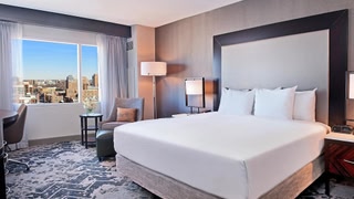 Hilton Baltimore Inner Harbor
