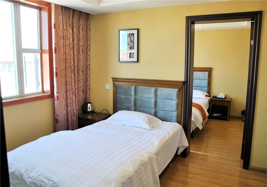 Hongfu Hotel