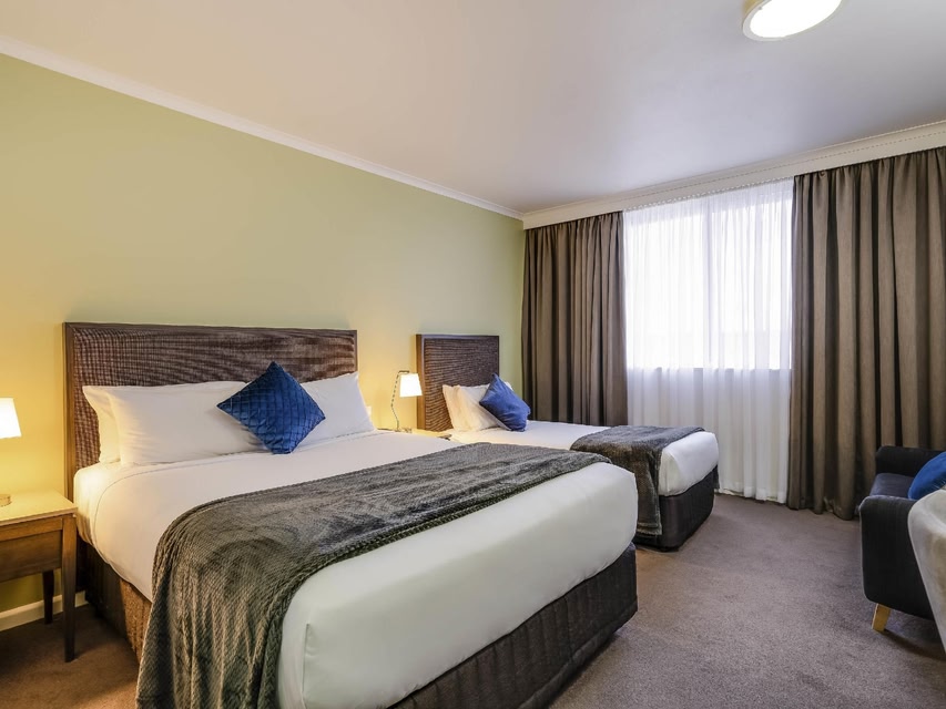 Mercure Albury