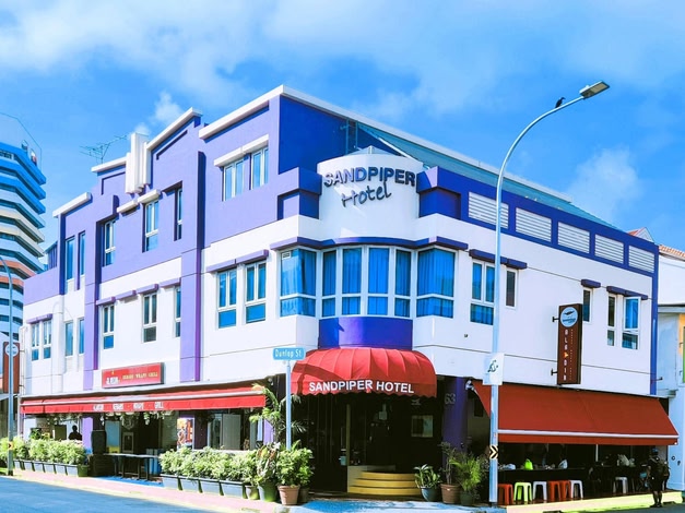 Sandpiper Hotel